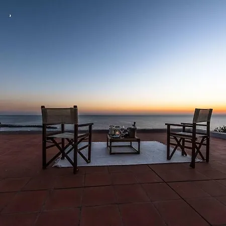 La Scogliera Villa *